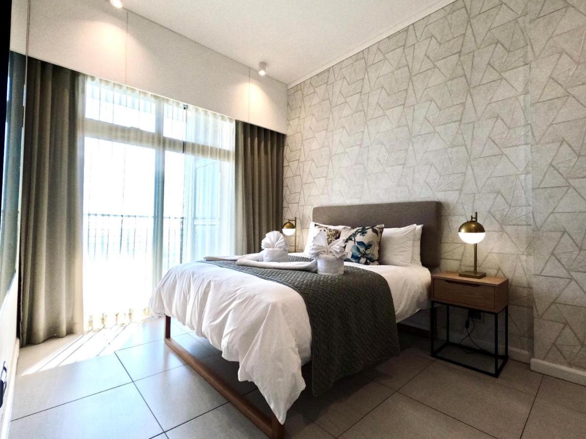 Menlyn Maine Apartments Pretoria Exterior photo