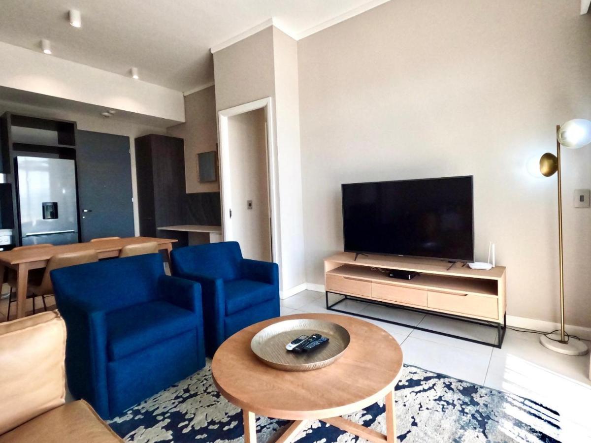 Menlyn Maine Apartments Pretoria Exterior photo